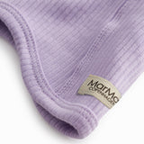 Lilla ribstrikket elefanthue til baby