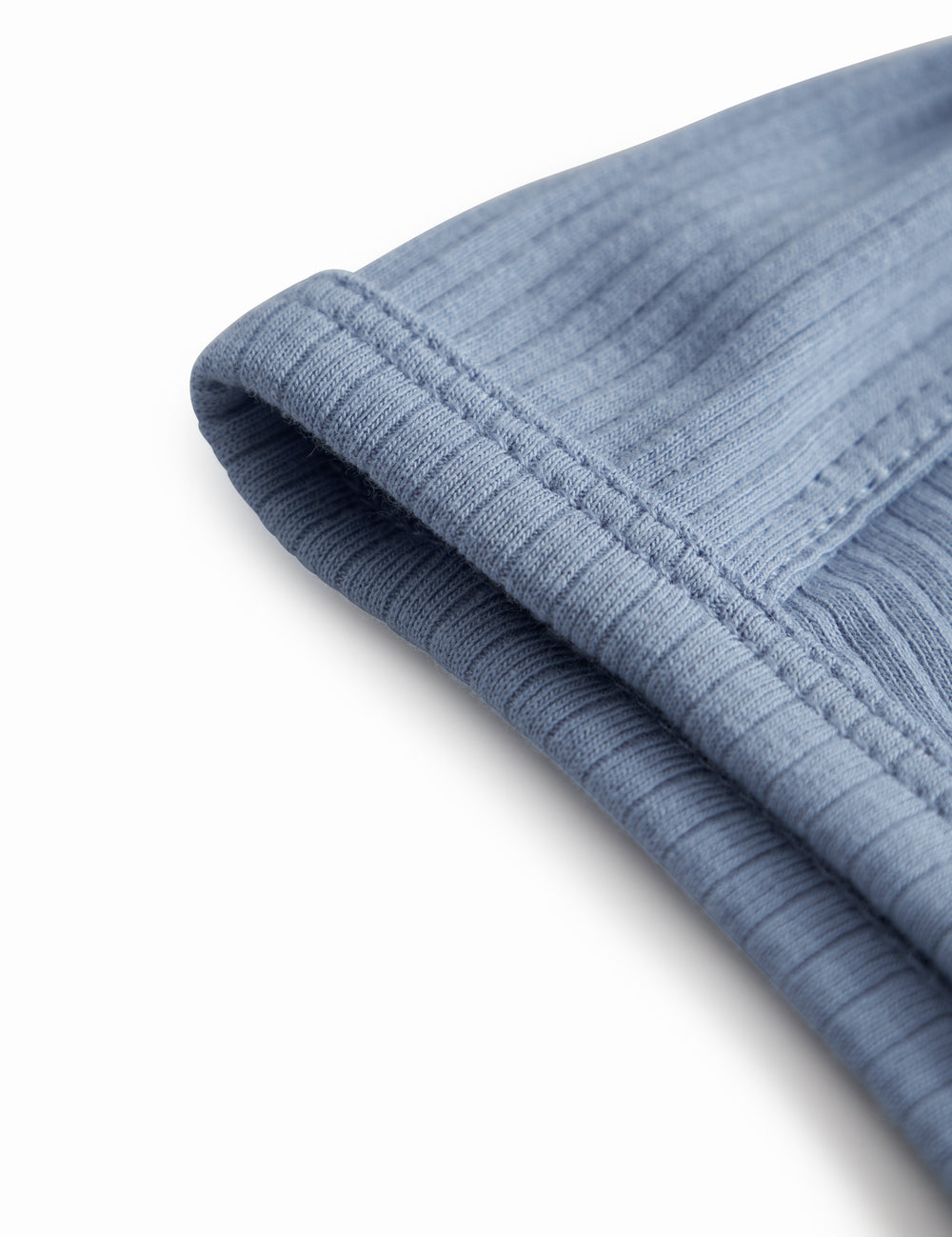 Lyseblå ribbet elefanthue til baby