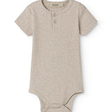 Kortærmet baby modal bodystocking med stolpe knaplukning