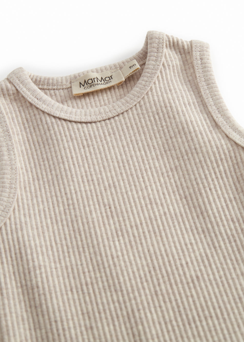 Beige ribstrikket baby bodystocking uden ærmer