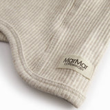 Beige elefanthue til baby