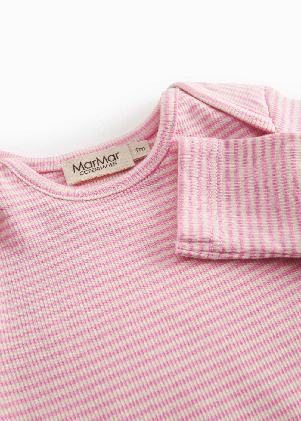 Lyserød stribet body med lange ærmer til baby