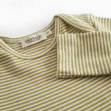 Grønstribet body med lange ærmer til baby