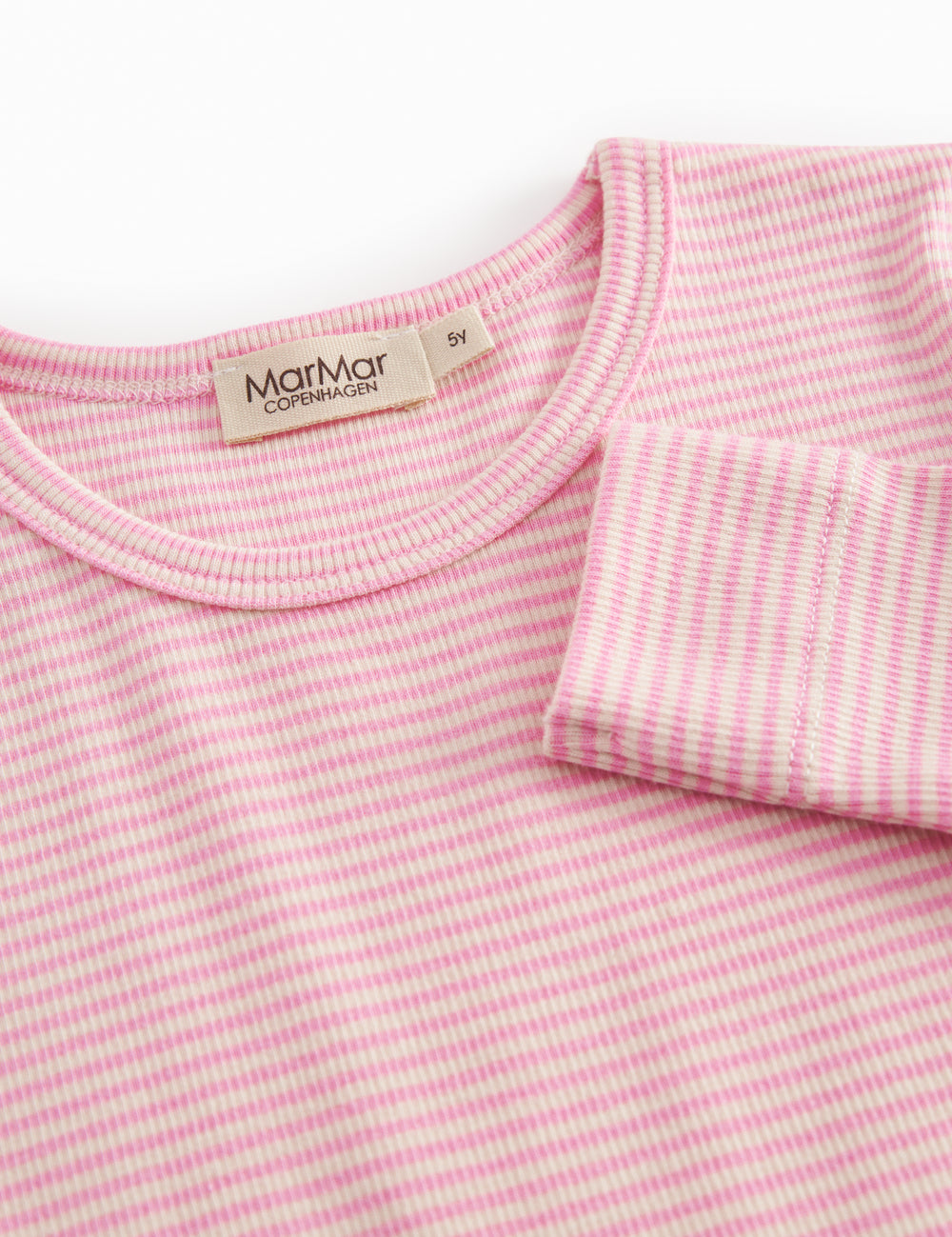 Lyserød stribet børnekjole med lange ærmer og skørt