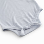 Lyseblå langærmet baby bodystocking