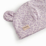 Lilla leopard baby hue med øre