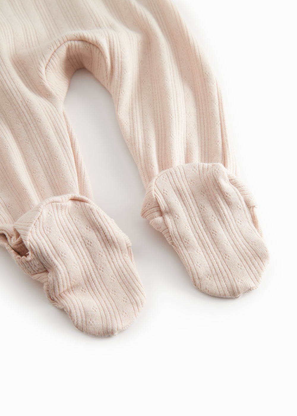 Langærmet Lyserød pointelle heldragt med fødder til nyfødte