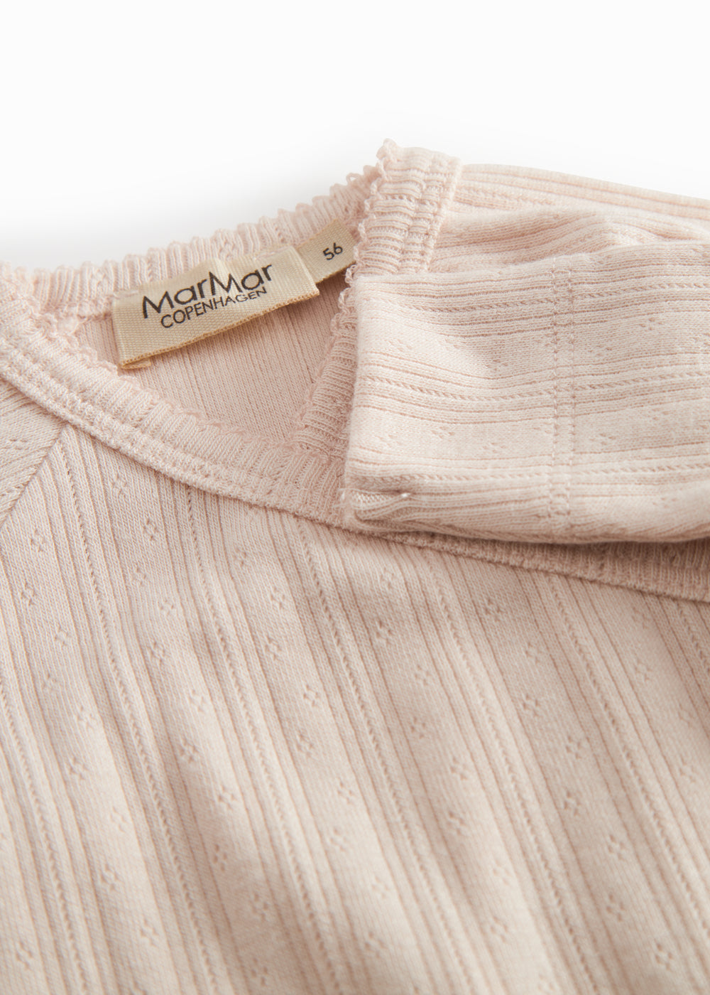 Lyserød langærmet pointelle heldragt med slå-om-lukning til nyfødte