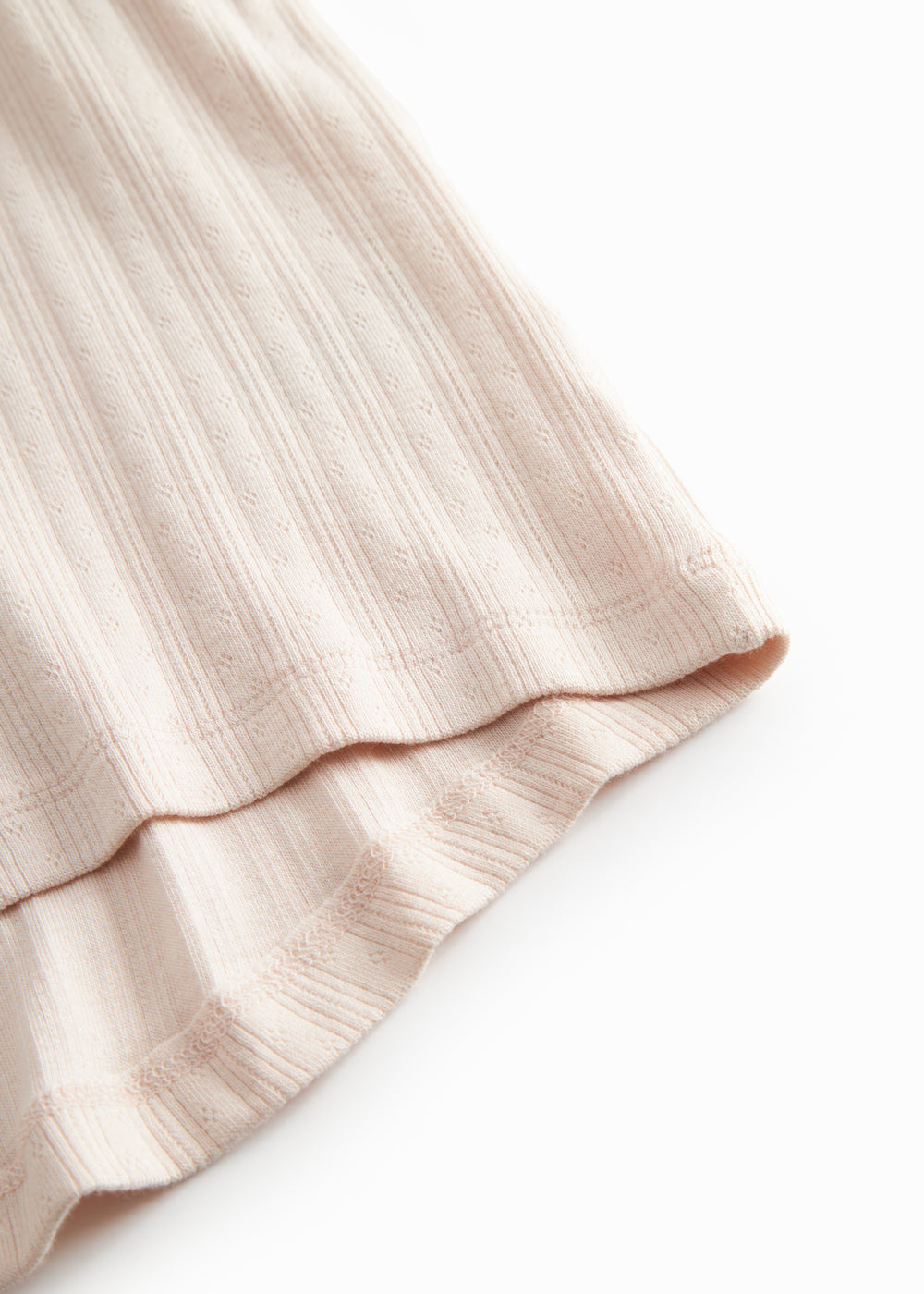 Kortærmet lyserød pointelle t-shirt til børn med flæser på ærmerne