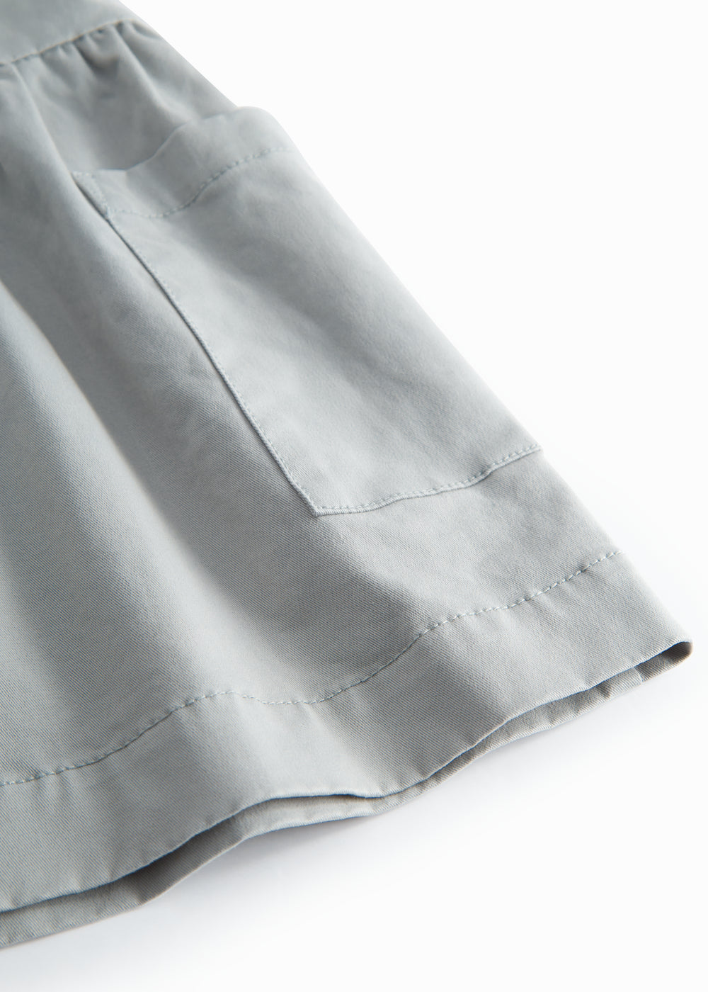 Ærmeløs blå chino kjole til børn med knapper