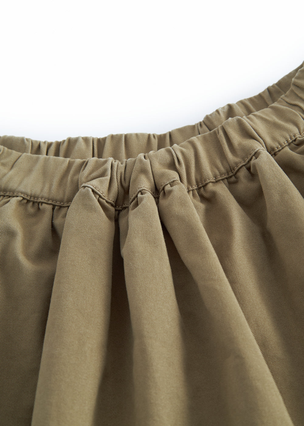 Grøn chino nederdel til børn med vidde