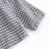 Langærmet ternet baby skjorte med kinakrave og knaplukning foran