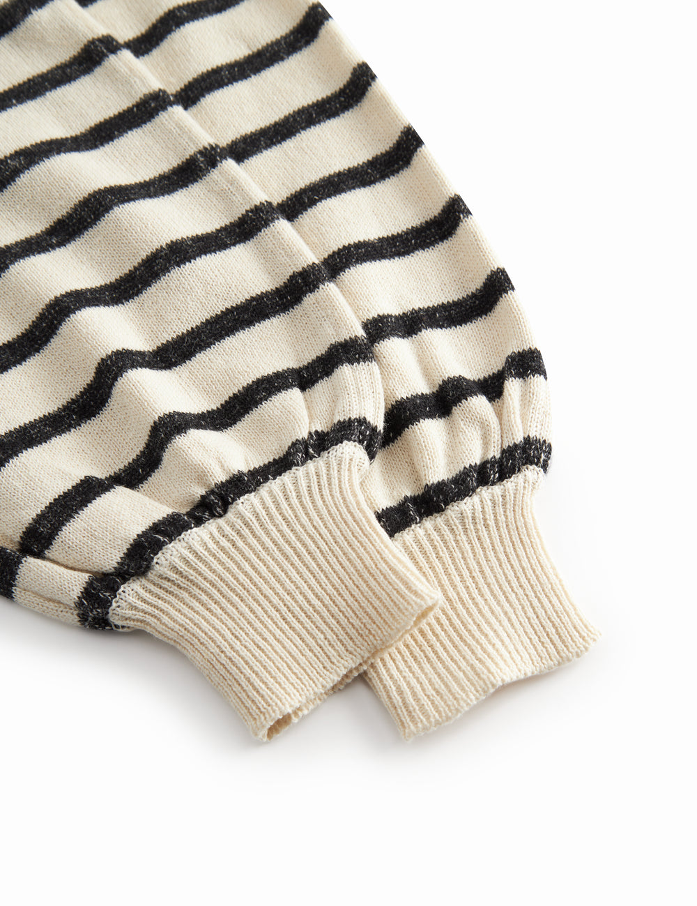 Stribede strikoveralls til baby med seler