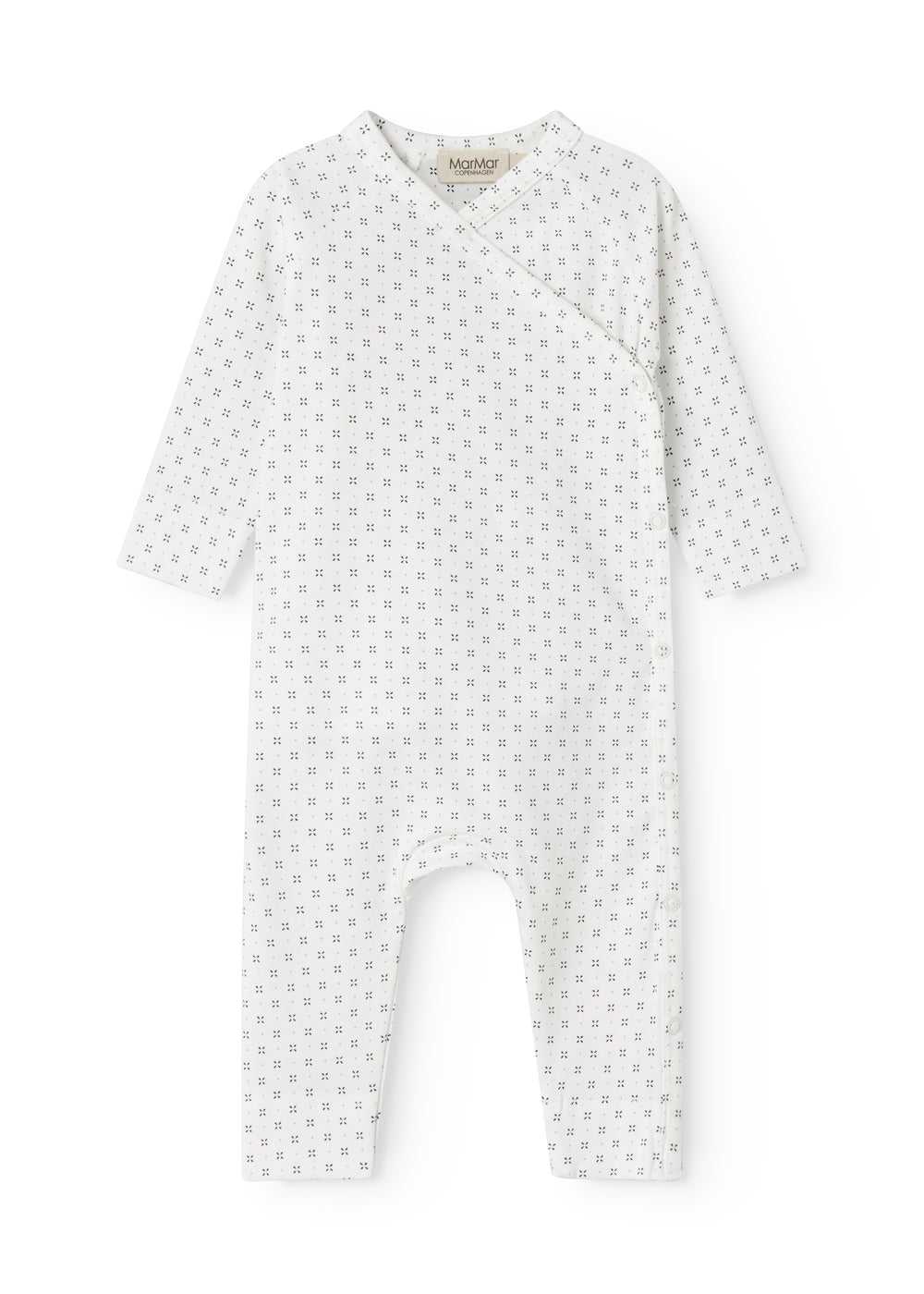 Hvid baby heldragt med  slå-om-lukning og et fint mønster