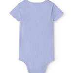 Kortærmet lyselilla bodystocking til baby