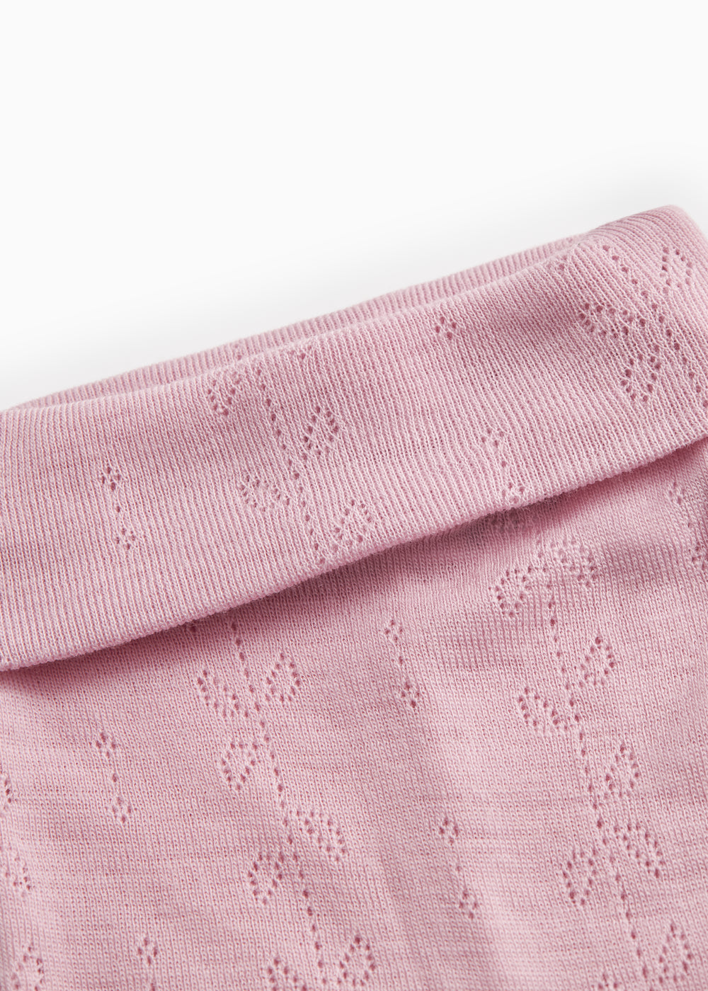 Babybukser i soft berry med ribbet linning og blomstret jacquardmønster