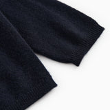 Mørk indigo babycardigan-ærme med ribkant ved manchet og fald