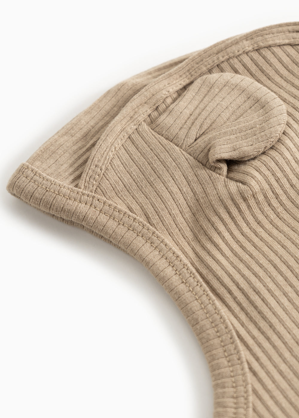 Balaclava Ear, Elefanthue - Muddy