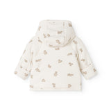 Julejakke med hætte i creme med teddybjørneprint hele vejen bagpå.