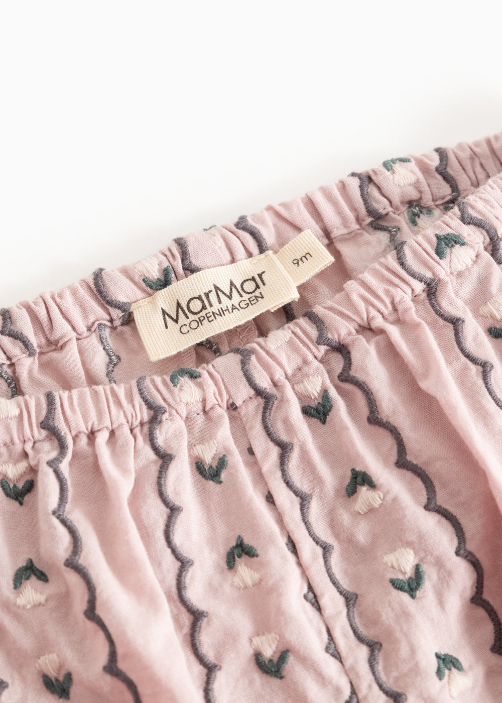 Pava bloomers i støvet lilla med elastisk linning og MarMar Copenhagen-mærke.