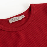 Rød langærmet T-shirt med rund hals og indvendigt mærke
