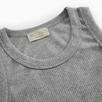 Ribbet grå ærmeløs tanktop kjole til kvinder 